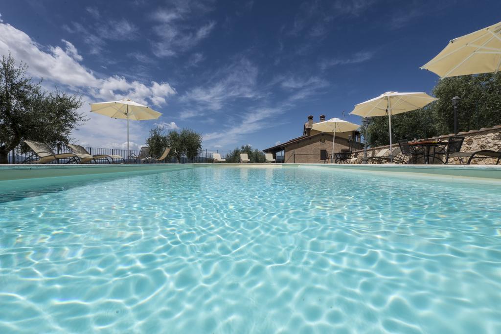 Colle San Giovanni Тоди Экстерьер фото