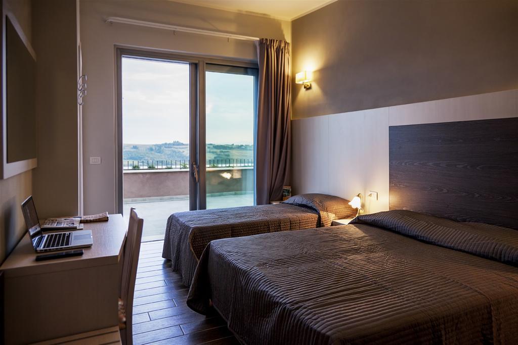 Colle San Giovanni Тоди Экстерьер фото